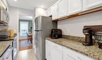 6701 WASHINGTON Blvd B, Arlington, VA 22213