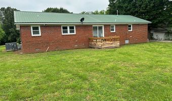 13890 Church St, Atwood, TN 38220