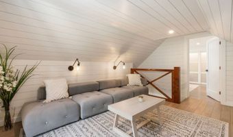386 Spruce St, Alpine, WY 83128