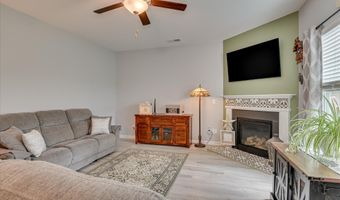211 Luxborough Ct, Aiken, SC 29801