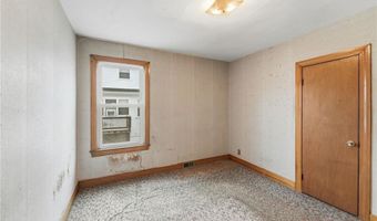 5 Branch Ave, North Smithfield, RI 02896