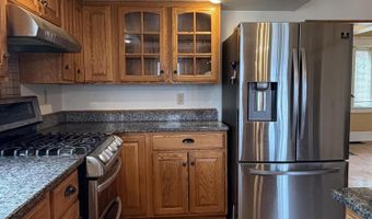 201 Ruskin Dr, Altoona, PA 16602