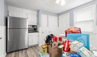 12 Parsons St, East Providence, RI 02914