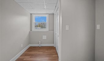 5 Katherine Dr, Johnston, RI 02919