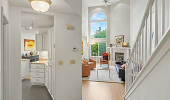 444 Lori Ln, Ashland, OR 97520