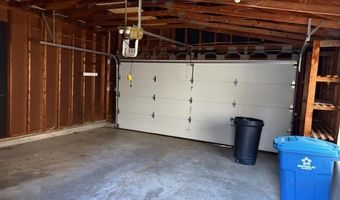 1653 Award Dr, Ballwin, MO 63021