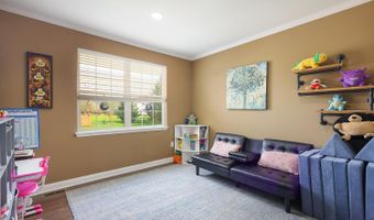 5 Denise Dr, Allentown, NJ 08501