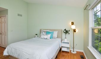 4471 Hillside Ct, Ann Arbor, MI 48105