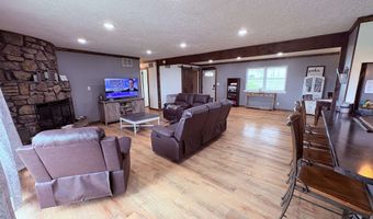 621 Hwy 62 W, Ash Flat, AR 72513
