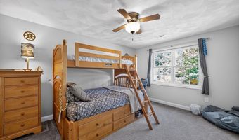 40 Adelman Rd, Billerica, MA 01821
