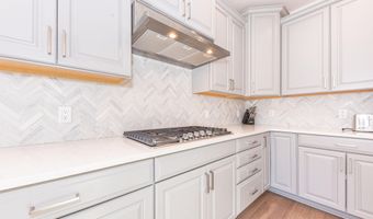 3341 Roseford Blvd, Ann Arbor, MI 48105