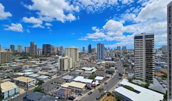 796 Isenberg St 16A, Honolulu, HI 96826