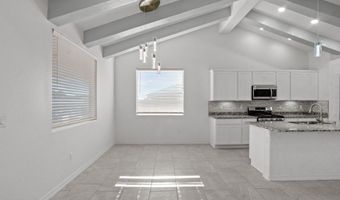 484 PLATEAU Dr, Socorro, TX 79927