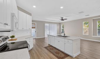 5508 GOLDEN ISLES Dr, Apollo Beach, FL 33572