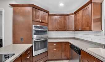 236 Elm St, Albany, NY 12202
