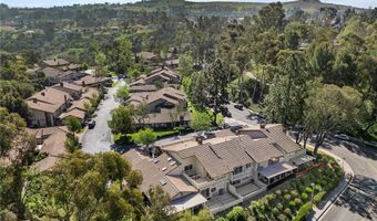 6515 E Circulo Dali, Anaheim, CA 92807