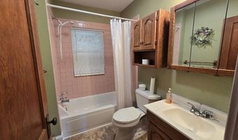 113 Fox Ave, Ansted, WV 25812