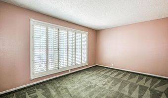 10700 LAKEWOOD Ave, El Paso, TX 79935