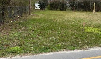 114 Magnolia St, Bonneau, SC 29431