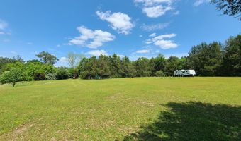 38 Minnie Penton Rd, Carriere, MS 39426