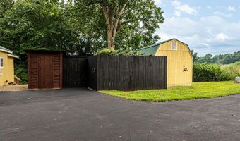 922 Willow Grove Hwy, Allons, TN 38541