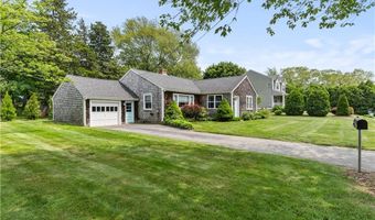 6 Ansonia Ave, Bristol, RI 02809
