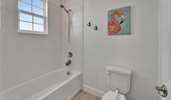 5611 DEL CORONADO Dr, Apollo Beach, FL 33572