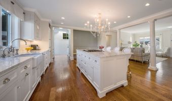 10 Island View Ave, Branford, CT 06405