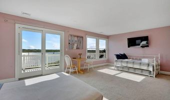 2140 W Riverside Dr, Atlantic City, NJ 08401