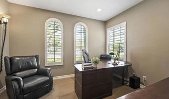 15517 Canton Rdg, San Diego, CA 92127