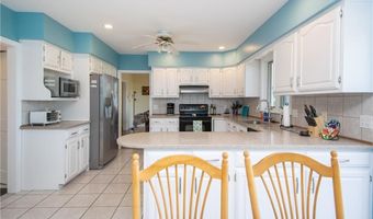 20 Morrison Ave, Middletown, RI 02842