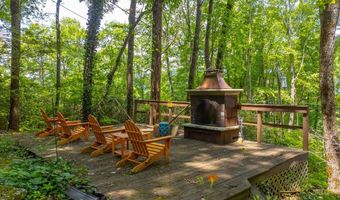 1504 Red Marble Rd, Andrews, NC 28901