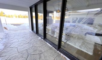 12931 Prairiewood Dr, Aberdeen, SD 57401