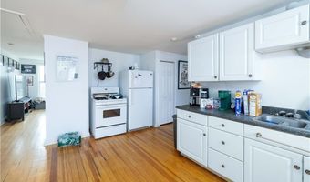 350 River St, Woonsocket, RI 02895
