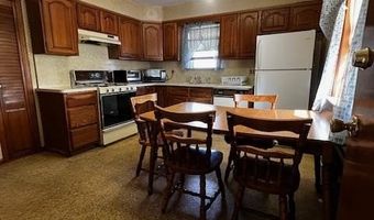 40-42 E 31ST St, Bayonne, NJ 07002