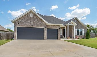 890 Clark Cir, Bentonville, AR 72713