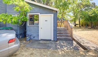 363 Beach St, Ashland, OR 97520