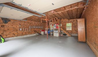 34 Edwards Mill Rd, Chester, NH 03036