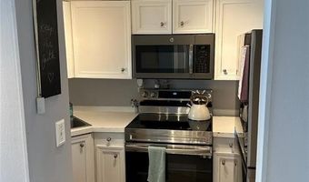 2870 Pharr Court South NW 1908, Atlanta, GA 30305