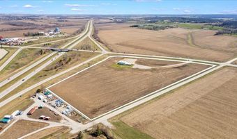 4299 Lewis Access Rd, Center Point, IA 52213