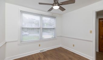 8 WESLEY St, Camden, DE 19934