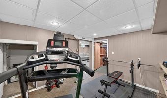 15807 Meyer Ave, Allen Park, MI 48101