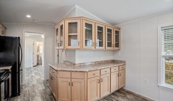 843 High St 14B, Candia, NH 03034