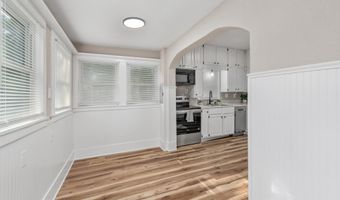 1028 Dearborn St, Augusta, KS 67010