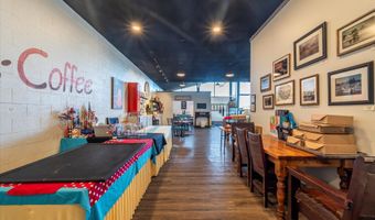 215 SE 10TH St, Bandon, OR 97411