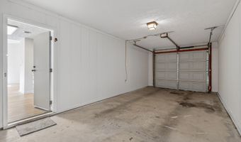 545 Roberts Rd, Athens, GA 30606