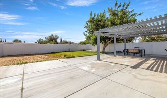15456 Dale Evans Pkwy, Apple Valley, CA 92307