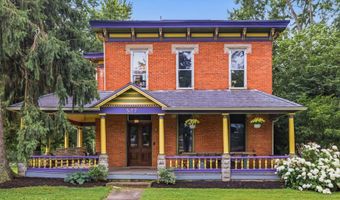 527 E High St, Ashley, OH 43003
