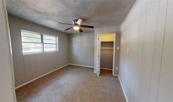 1142 S Stockton St, Ada, OK 74820