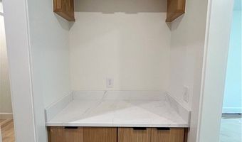 2 Birsay Dr, Bella Vista, AR 72715